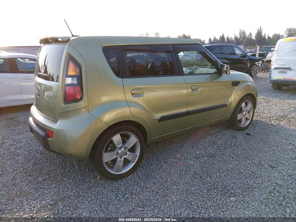 KNDJT2A22A7160459 2010 KIA SOUL photo no. 4