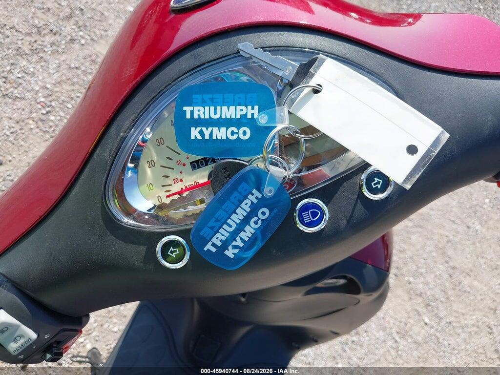 RFBB2J106AB252366 2010 KYMCO USA INC PEOPLE photo no. 11