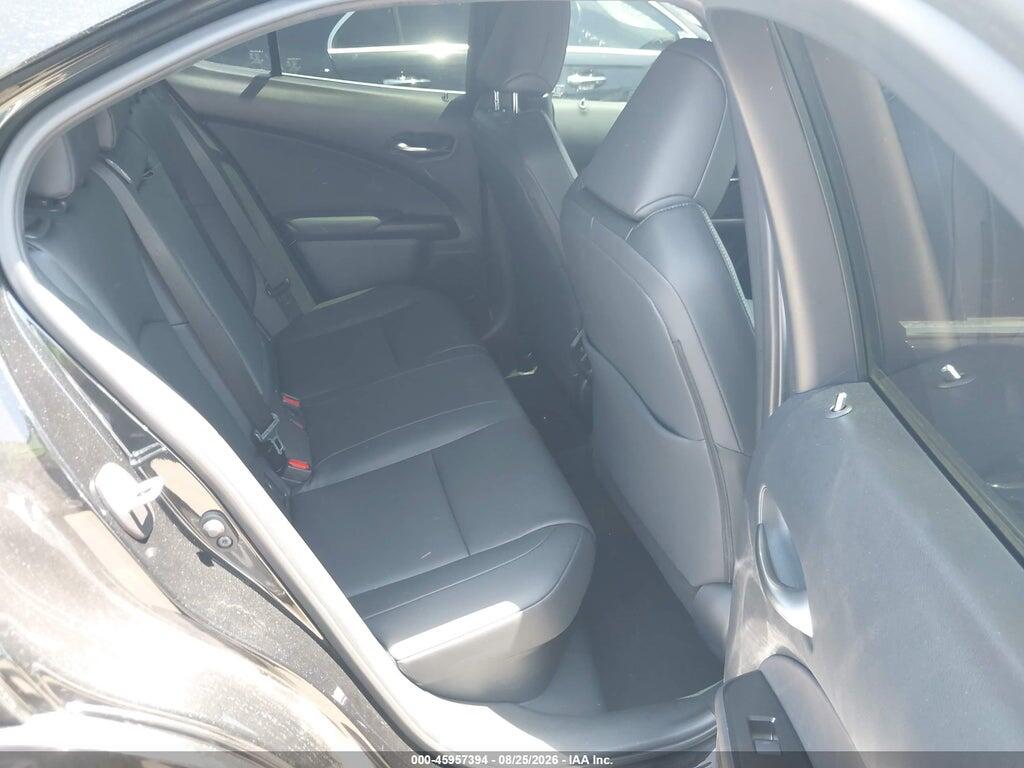 JTHUCJDH5T2015809 2026 LEXUS UX 300H photo no. 8