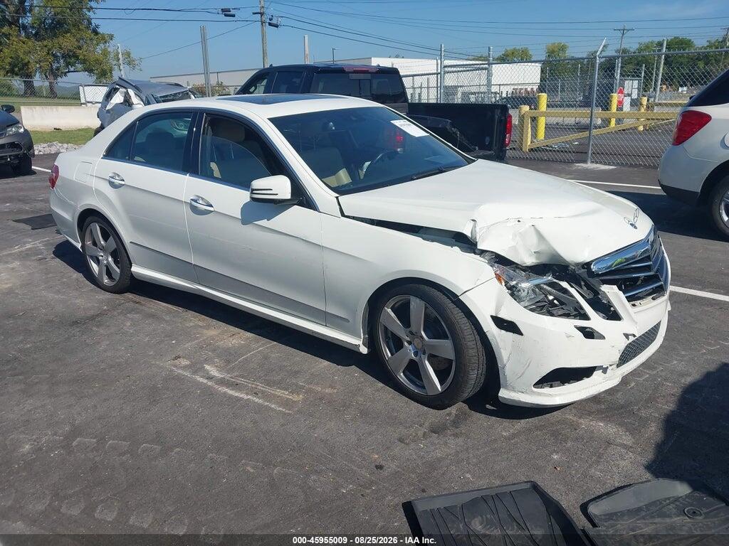 2010 MERCEDES-BENZ E 350 WDDHF5GB5AA032420