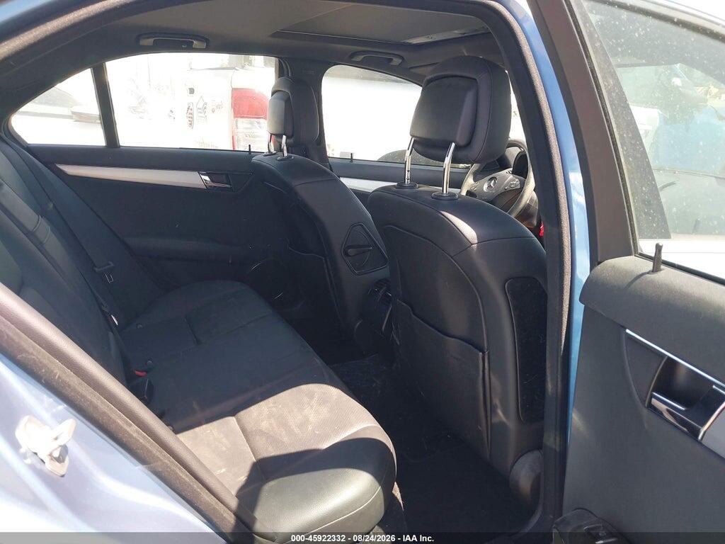 WDDGF5EB6AR101292 2010 MERCEDES-BENZ C 300 photo no. 8
