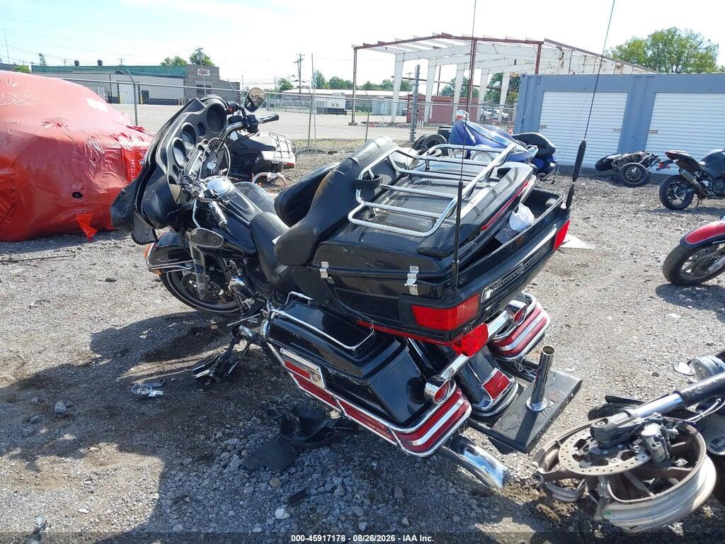 1HD1FCW186Y655018 2006 HARLEY-DAVIDSON FLHTCUI photo no. 3