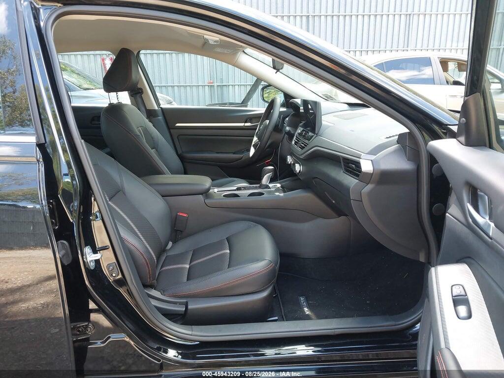 1N4BL4CV5TN332835 2026 NISSAN ALTIMA photo no. 5