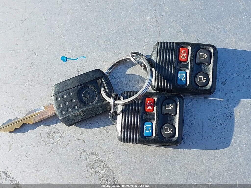2MEBM7FV7AX605059 2010 MERCURY GRAND MARQUIS photo no. 11