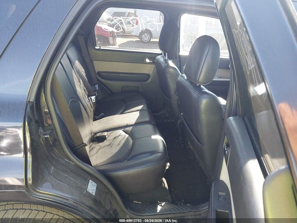 4M2CN8H71AKJ18671 2010 MERCURY MARINER photo no. 8
