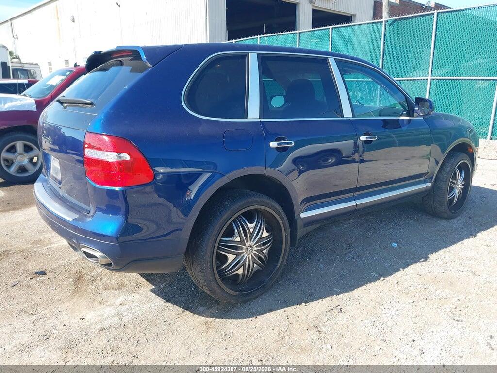 WP1AA2AP0ALA02757 2010 PORSCHE CAYENNE photo no. 4