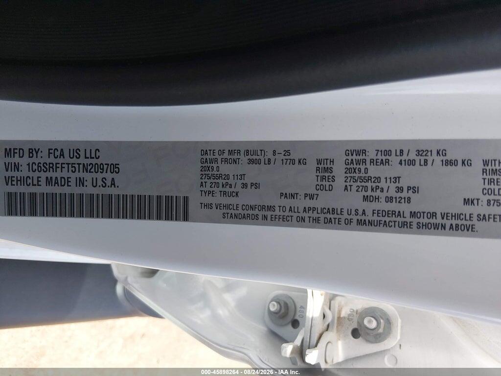 1C6SRFFT5TN209705 2026 RAM 1500 photo no. 9