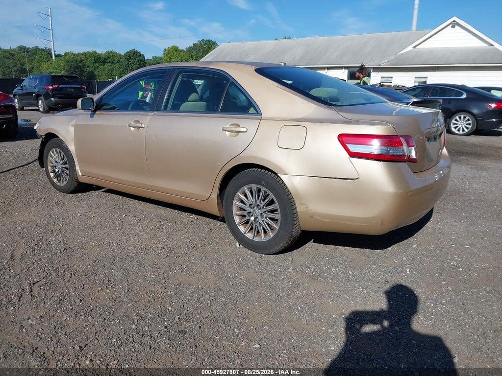4T1BF3EK3AU514952 2010 TOYOTA CAMRY photo no. 3
