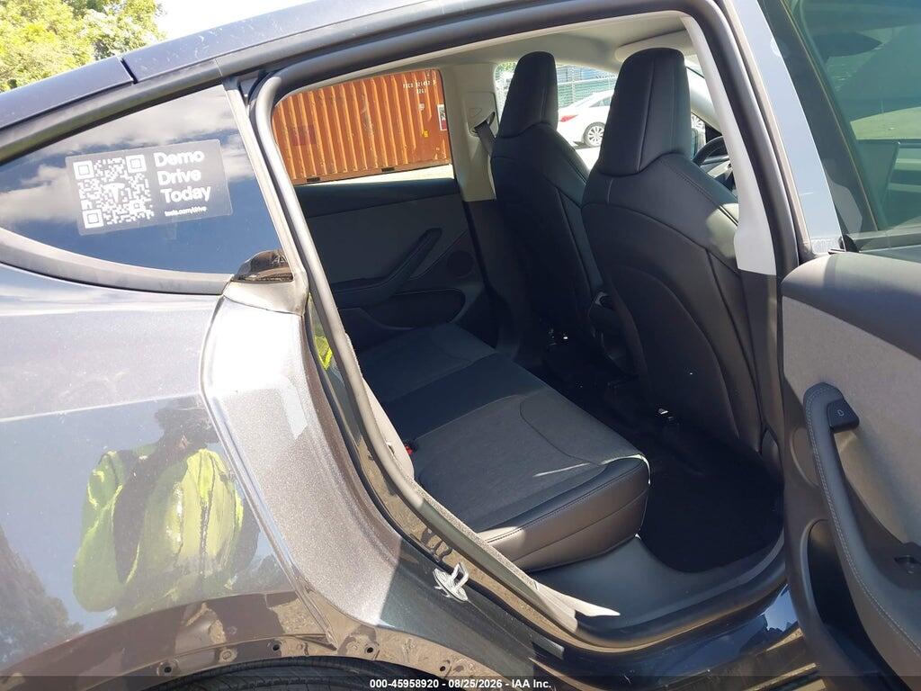 7SAYGDEE4TA636758 2026 TESLA MODEL Y photo no. 8