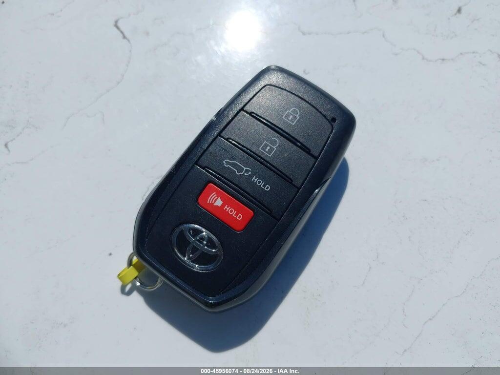 5TDACAB59TS067997 2026 TOYOTA GRAND HIGHLANDER HYBRID photo no. 11