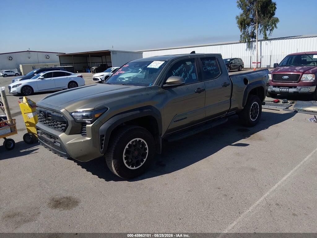 3TMLB5JN8TM295493 2026 TOYOTA TACOMA photo no. 2