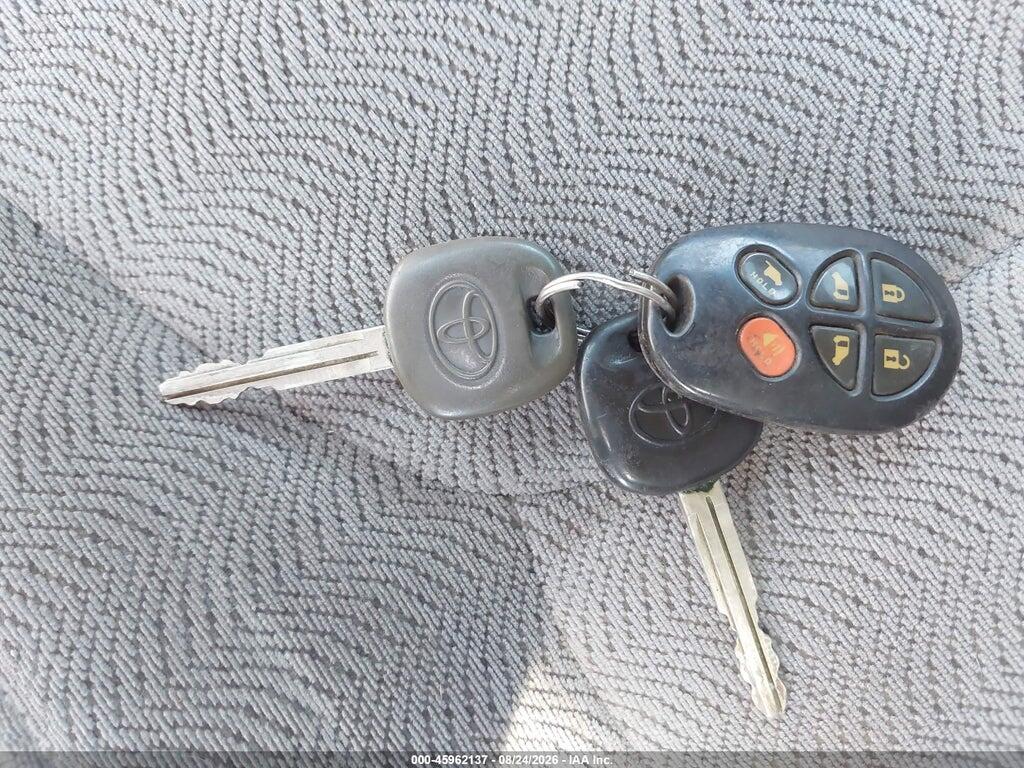 5TDZK22C48S205253 2008 TOYOTA SIENNA photo no. 11