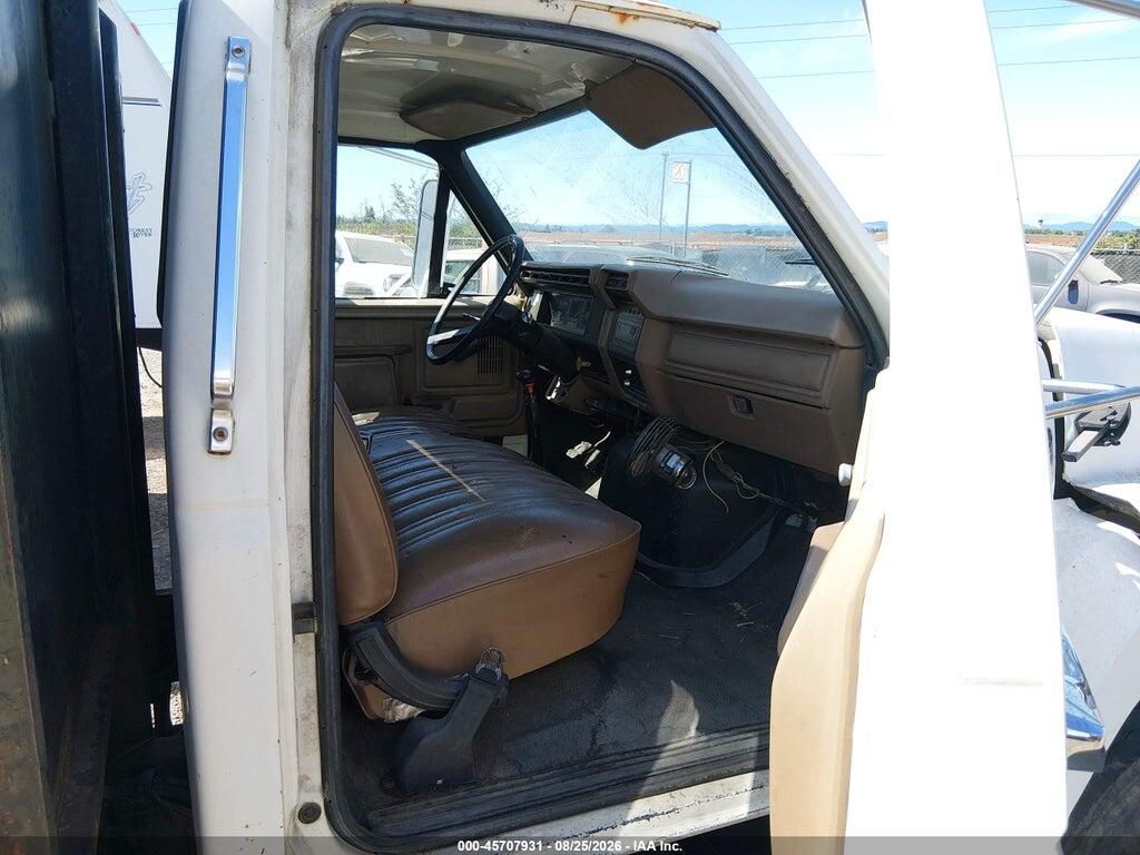 1FDPT74P3HVA13597 1987 FORD F700 photo no. 7