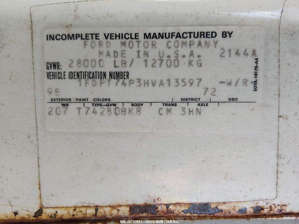 1FDPT74P3HVA13597 1987 FORD F700 photo no. 8