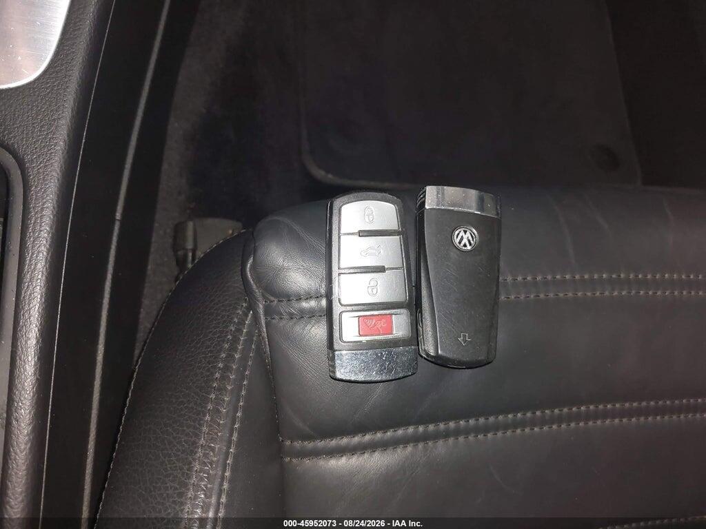 WVWRU73C58E054824 2008 VOLKSWAGEN PASSAT photo no. 11