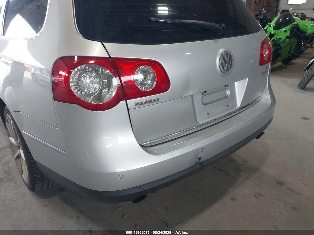 WVWRU73C58E054824 2008 VOLKSWAGEN PASSAT photo no. 12