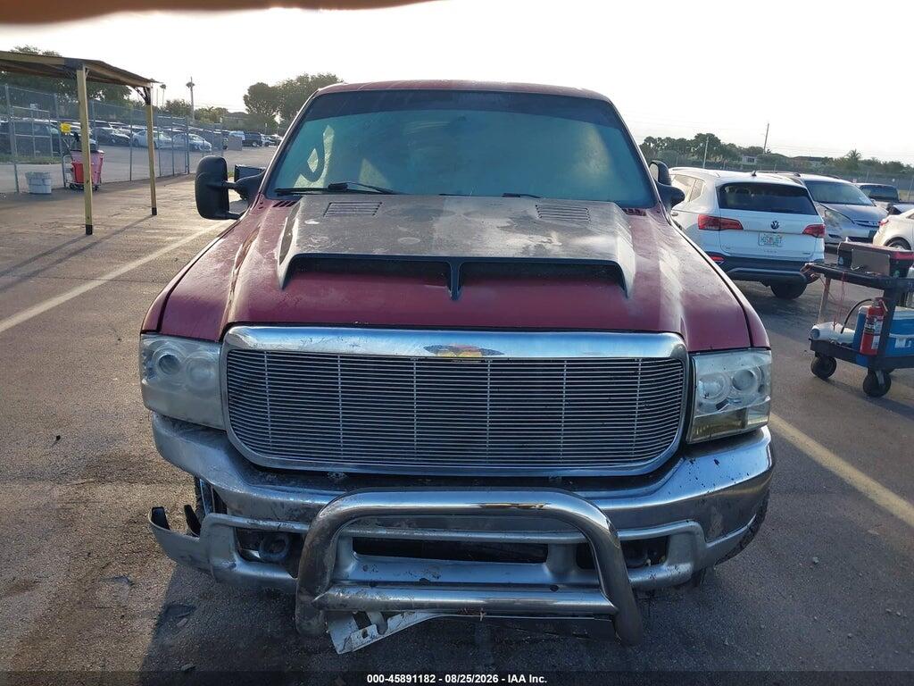 1FMSU43F0YEC17501 2000 FORD EXCURSION photo no. 11