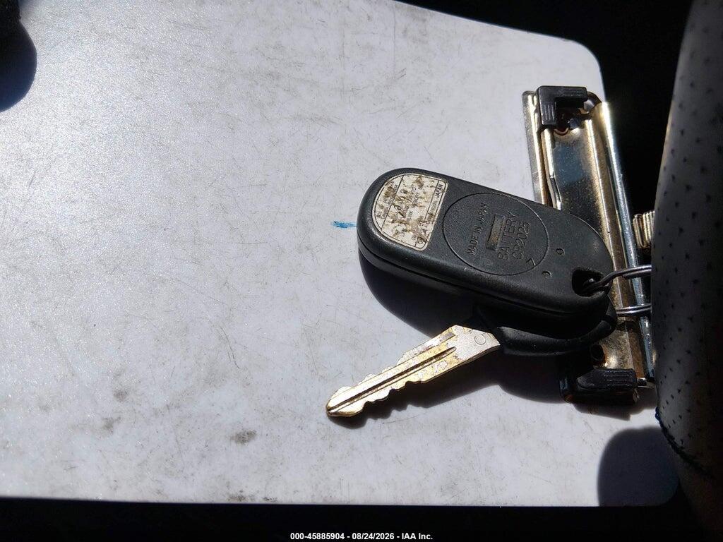 19UYA42631A028087 2001 ACURA CL photo no. 11