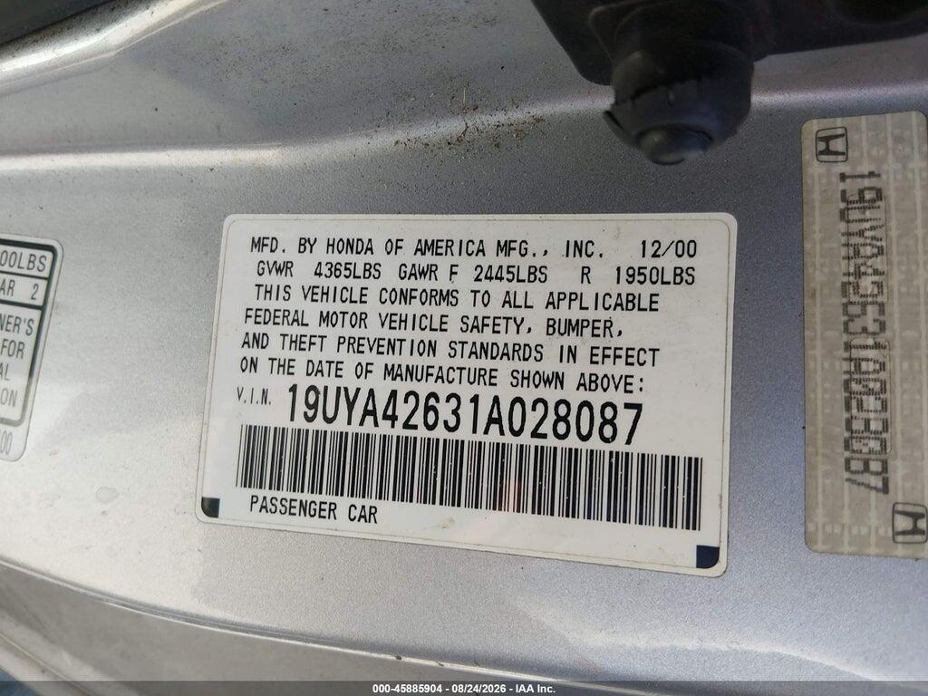 19UYA42631A028087 2001 ACURA CL photo no. 9