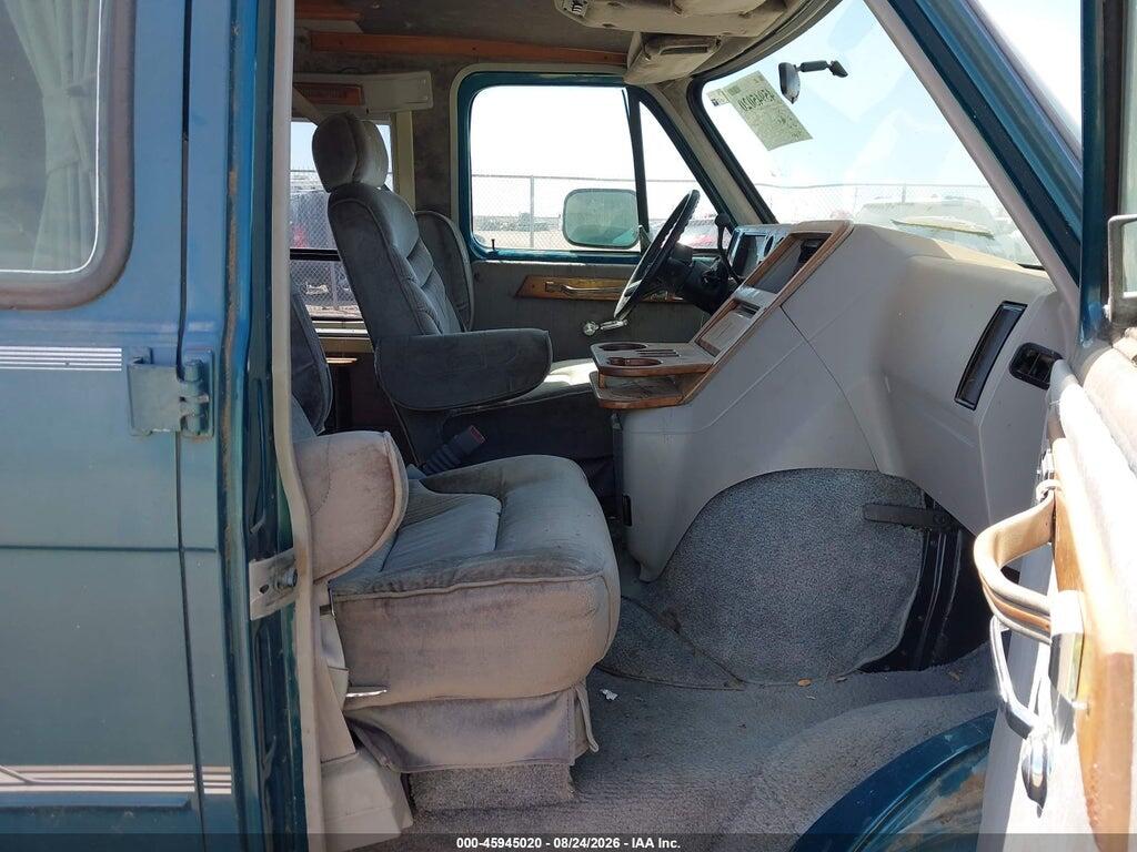 2GBEG25K0P4147914 1993 CHEVROLET G20 photo no. 5
