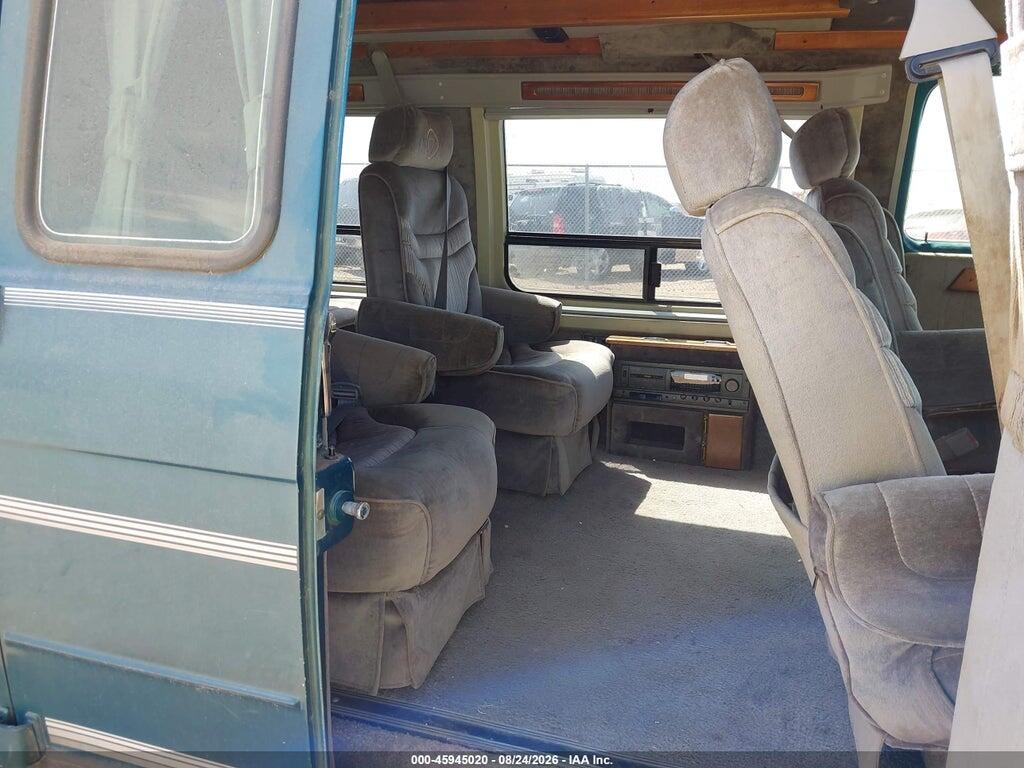 2GBEG25K0P4147914 1993 CHEVROLET G20 photo no. 8