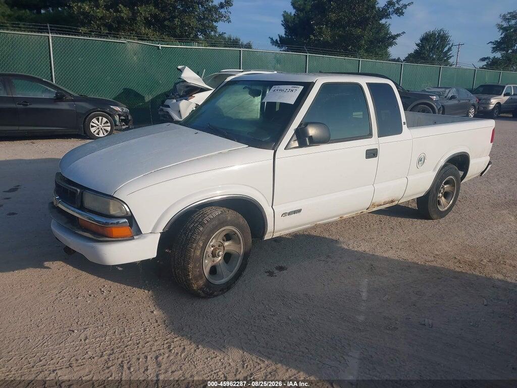 1GCCS19W328239776 2002 CHEVROLET S-10 photo no. 2