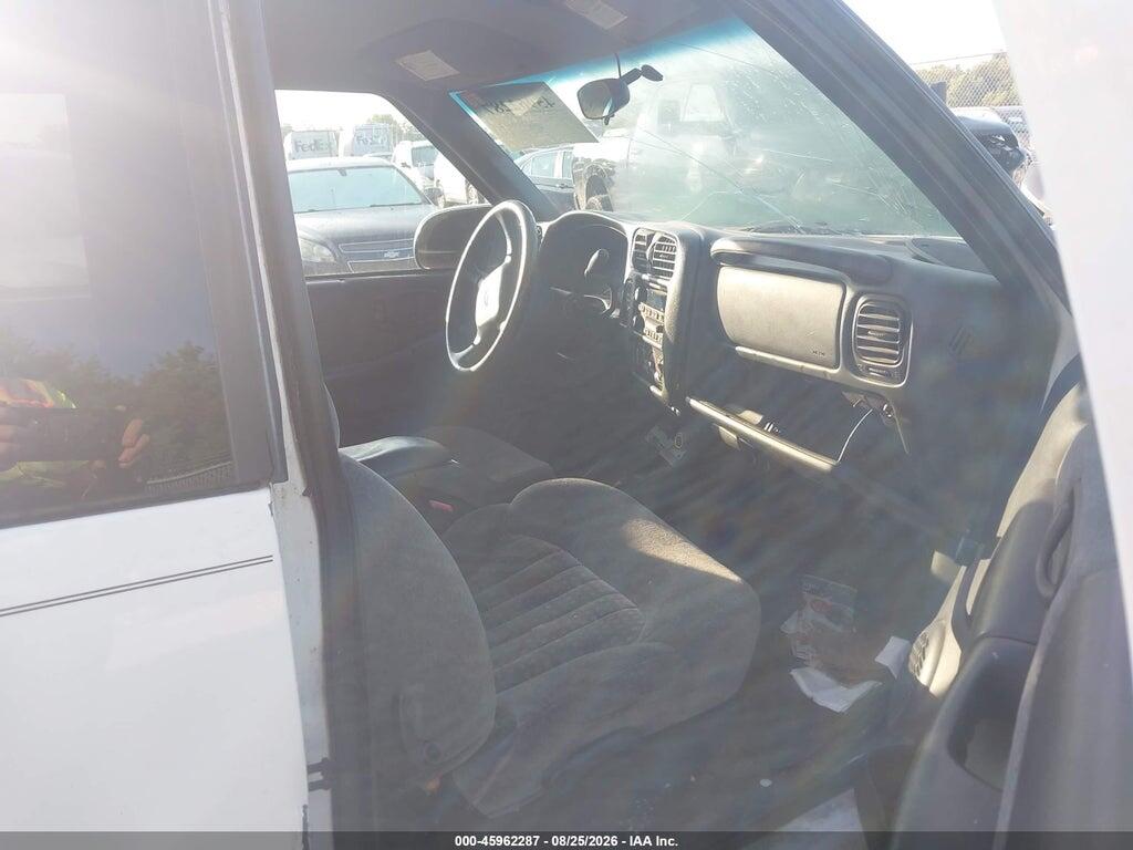 1GCCS19W328239776 2002 CHEVROLET S-10 photo no. 5