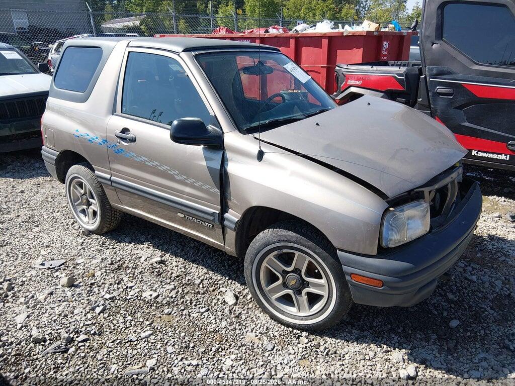 2002 CHEVROLET TRACKER 2CNBJ18C526951679