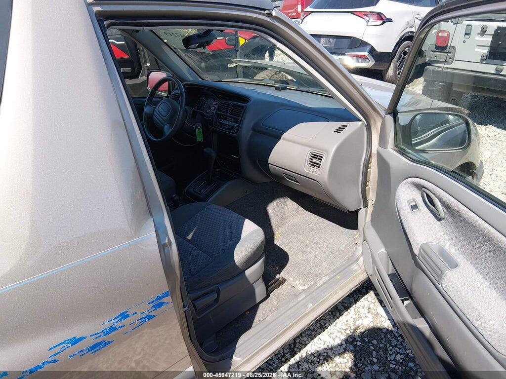 2CNBJ18C526951679 2002 CHEVROLET TRACKER photo no. 5