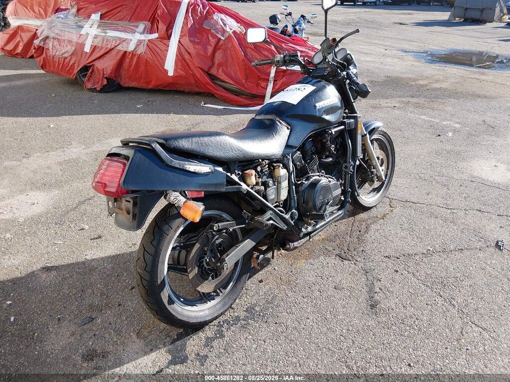 1HFSC1704EA004104 1984 HONDA VF1100 photo no. 3