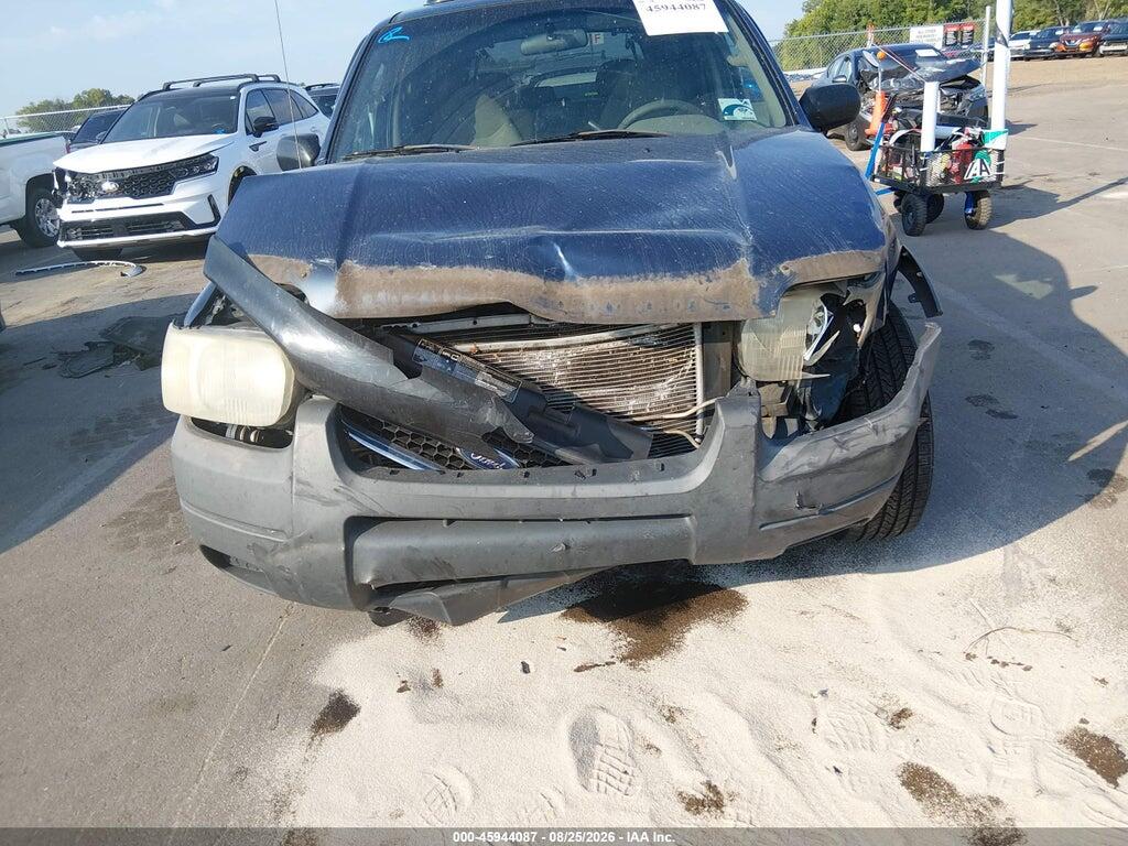 1FMCU04181KF15995 2001 FORD ESCAPE photo no. 6