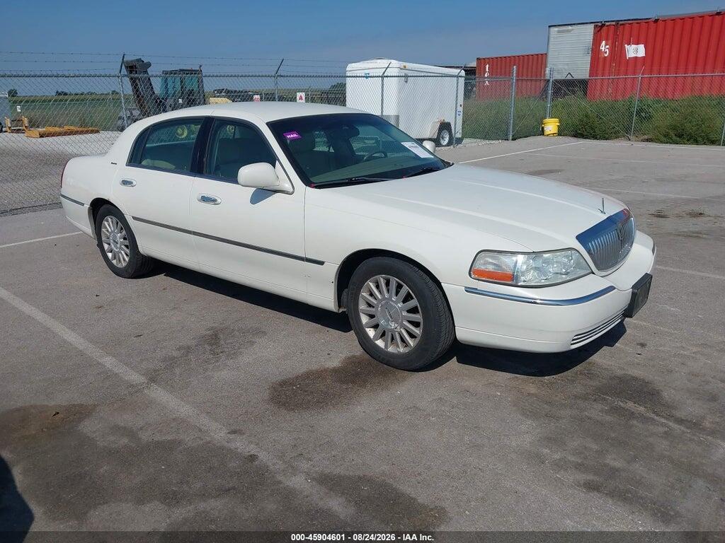 2003 LINCOLN TOWN CAR 1LNHM81W93Y704806