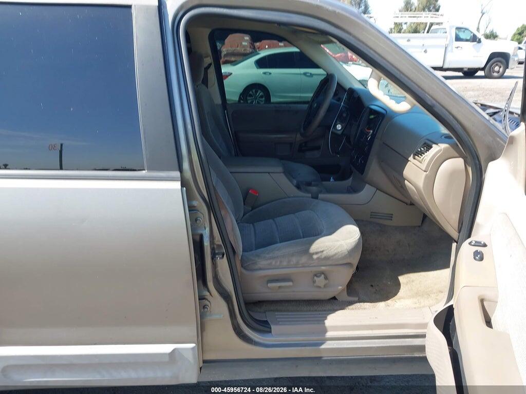 1FMZU63K32ZC65372 2002 FORD EXPLORER photo no. 5