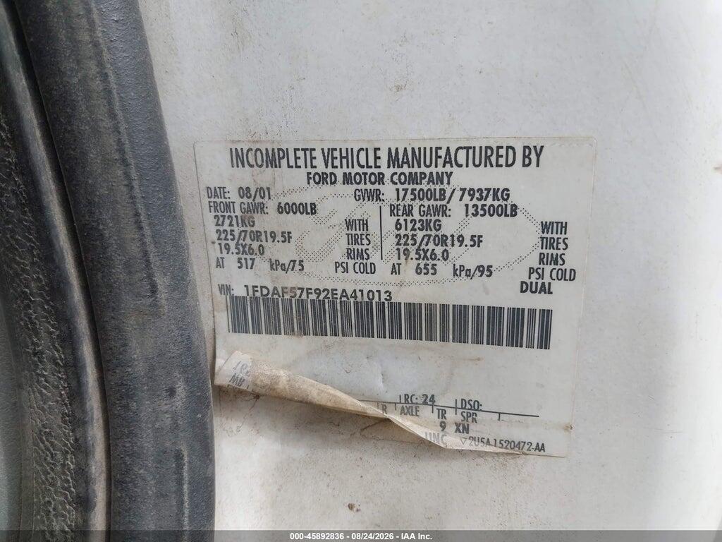 1FDAF57F92EA41013 2002 FORD F-550 photo no. 8