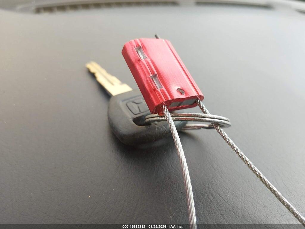 JHMAP11491T007681 2001 HONDA S2000 photo no. 11