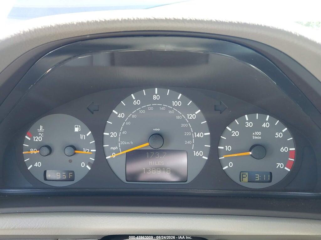 WDBLJ70G7YF158892 2000 MERCEDES-BENZ CLK 430 photo no. 7