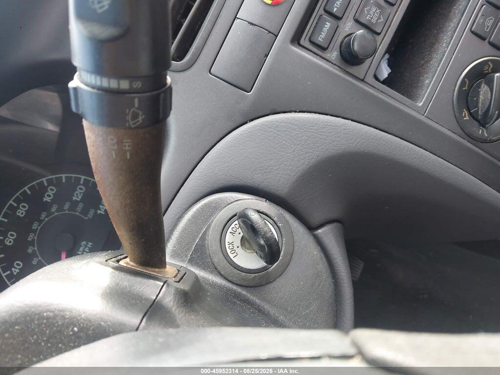 KMHDN45D12U447403 2002 HYUNDAI ELANTRA photo no. 11