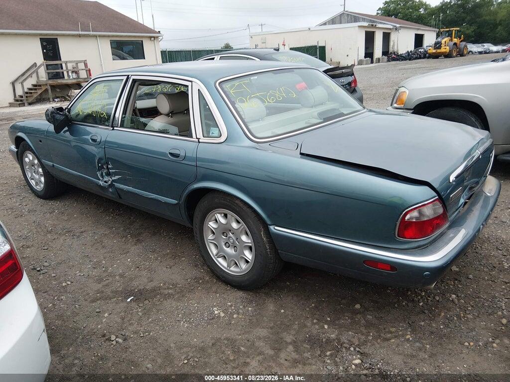 SAJDA14C31LF28662 2001 JAGUAR XJ8 photo no. 3