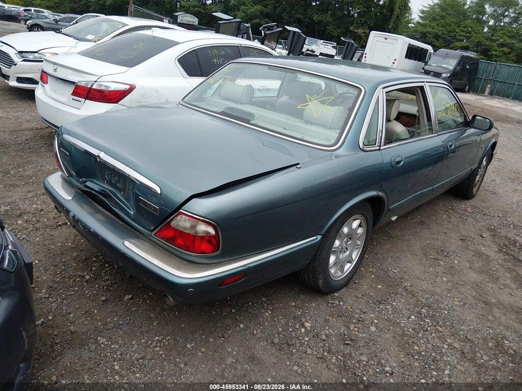 SAJDA14C31LF28662 2001 JAGUAR XJ8 photo no. 4