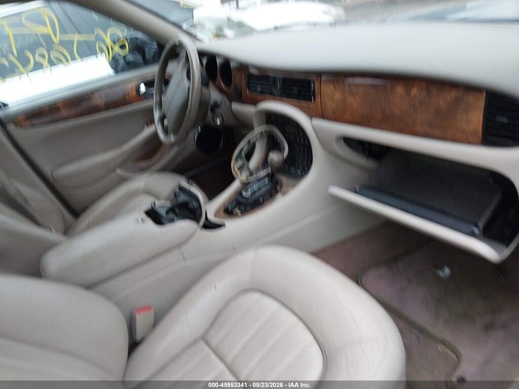 SAJDA14C31LF28662 2001 JAGUAR XJ8 photo no. 5