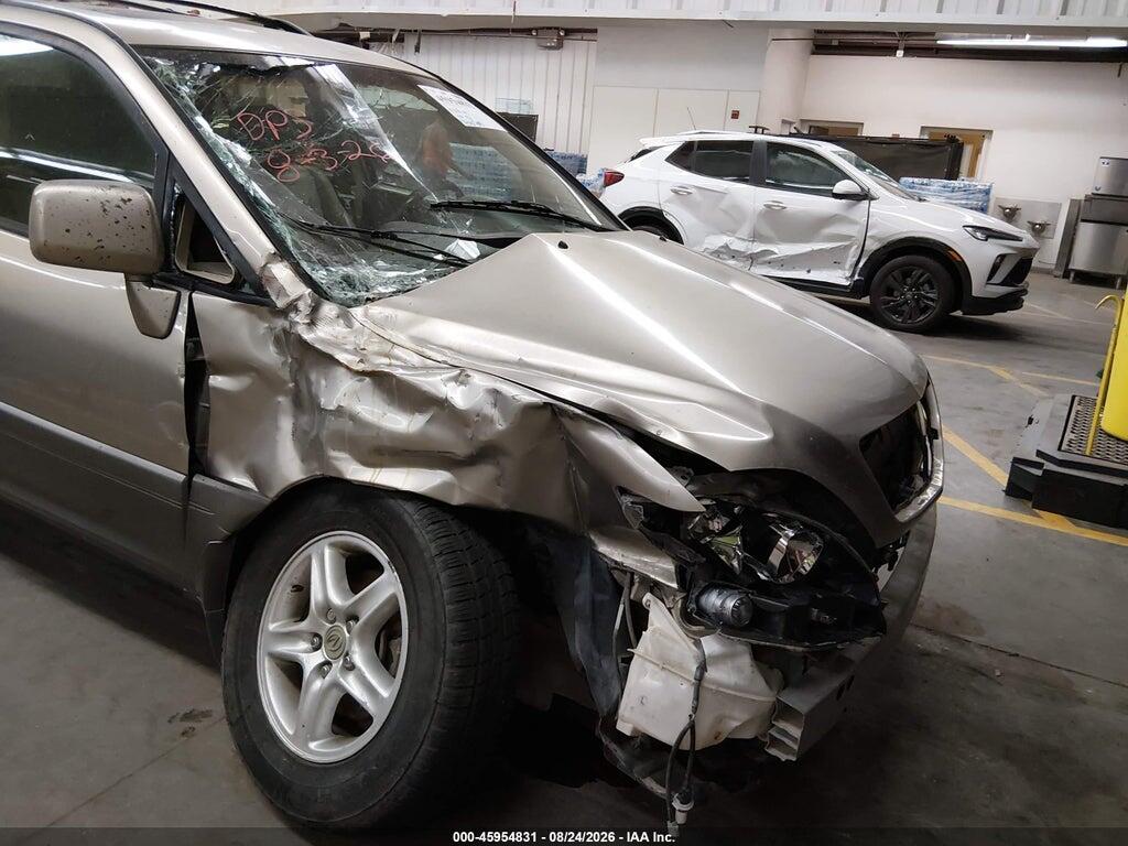 JTJGF10U710083849 2001 LEXUS RX 300 photo no. 6