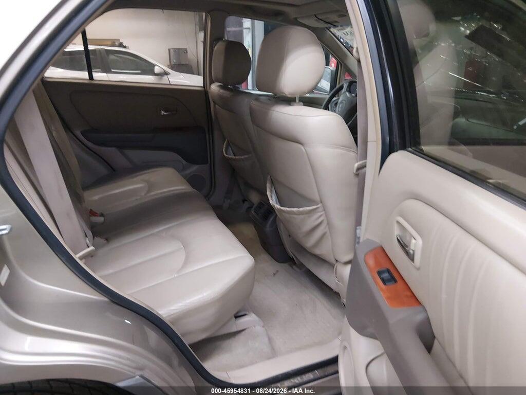 JTJGF10U710083849 2001 LEXUS RX 300 photo no. 8