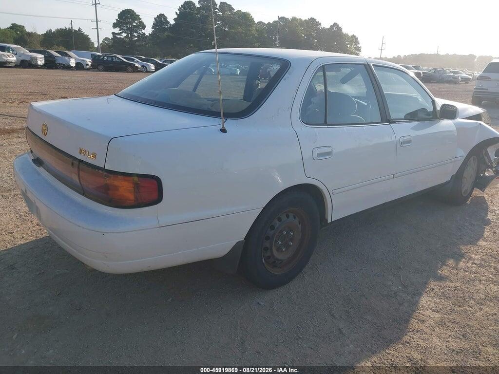 4T1GK12E2RU852438 1994 TOYOTA CAMRY photo no. 4