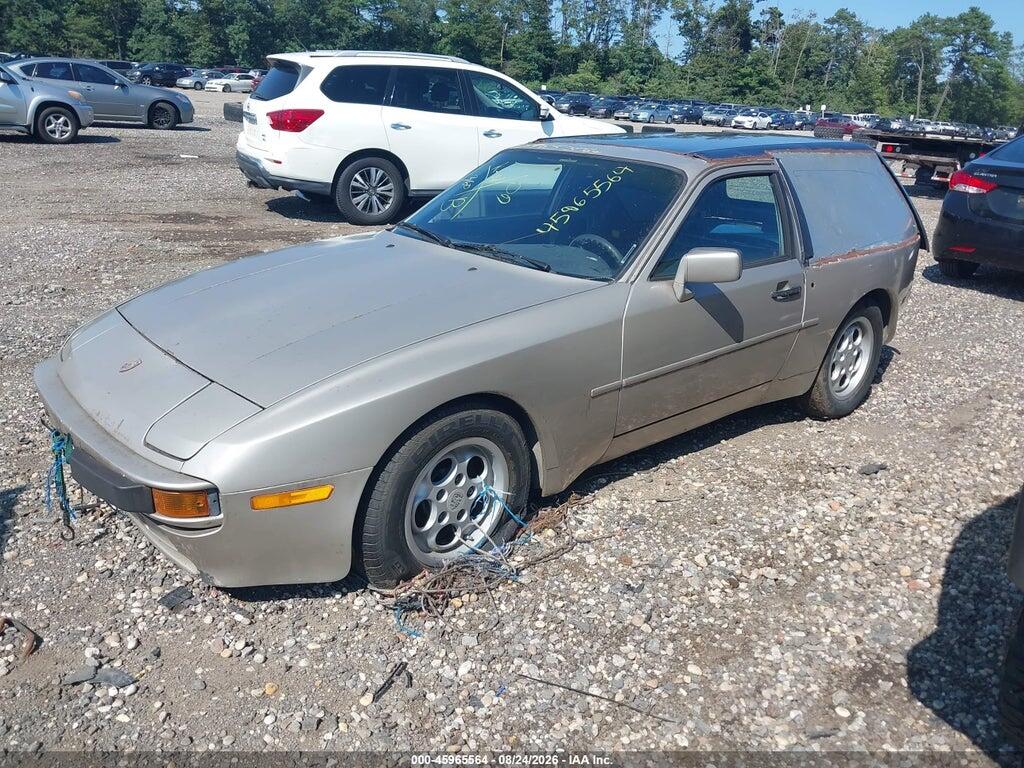 WP0AA0948FN453396 1985 PORSCHE 944 photo no. 2
