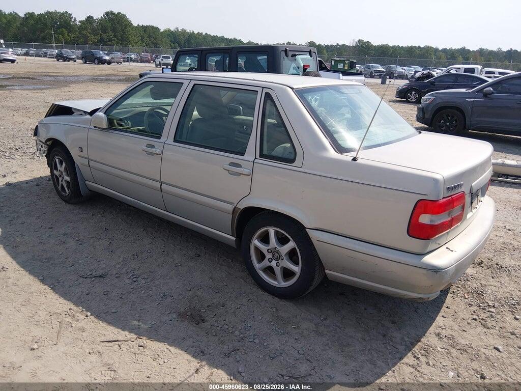 YV1LS61J7Y2656739 2000 VOLVO S70 photo no. 3
