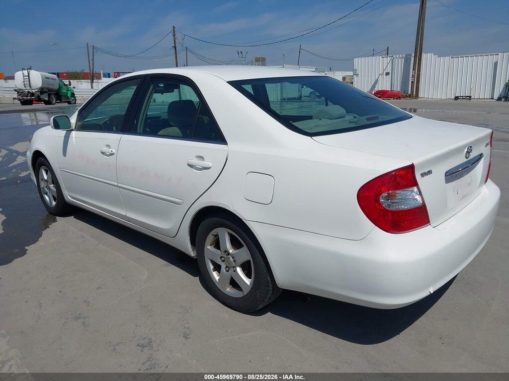 4T1BE32KX2U014604 2002 TOYOTA CAMRY photo no. 3