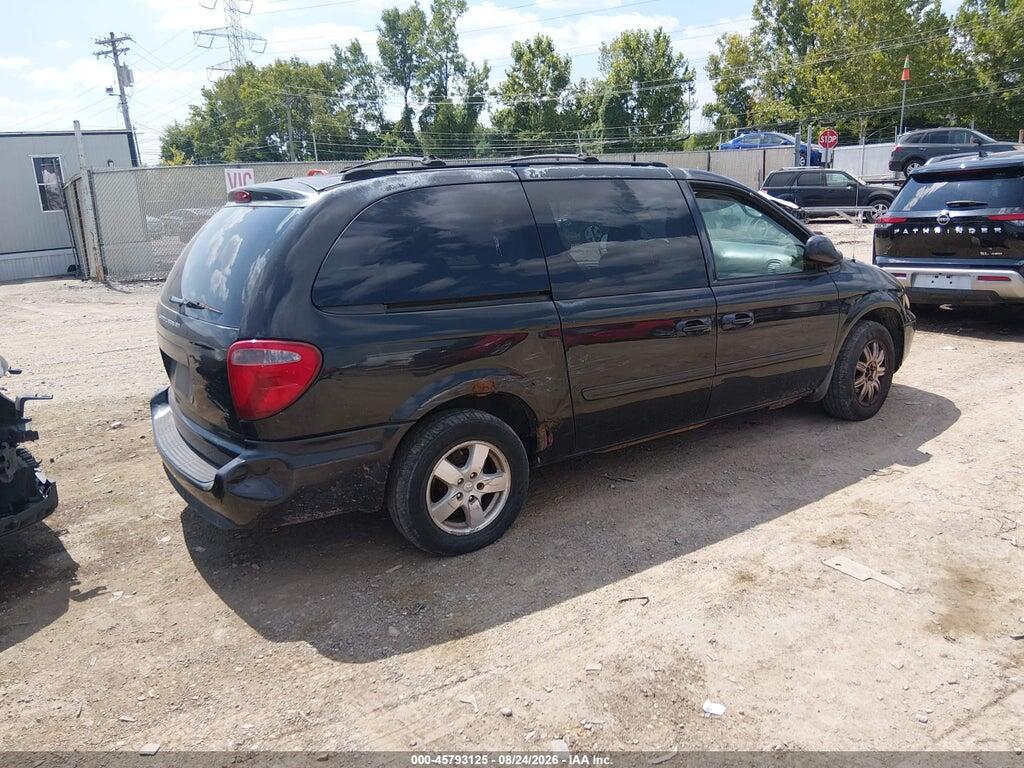 2D4GP44L05R134545 2005 DODGE GRAND CARAVAN photo no. 4