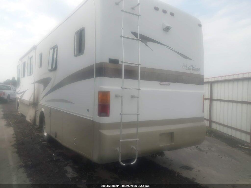 5B4MP67G023354773 2002 WORKHORSE CUSTOM CHASSIS MOTORHOME CHASSIS photo no. 3