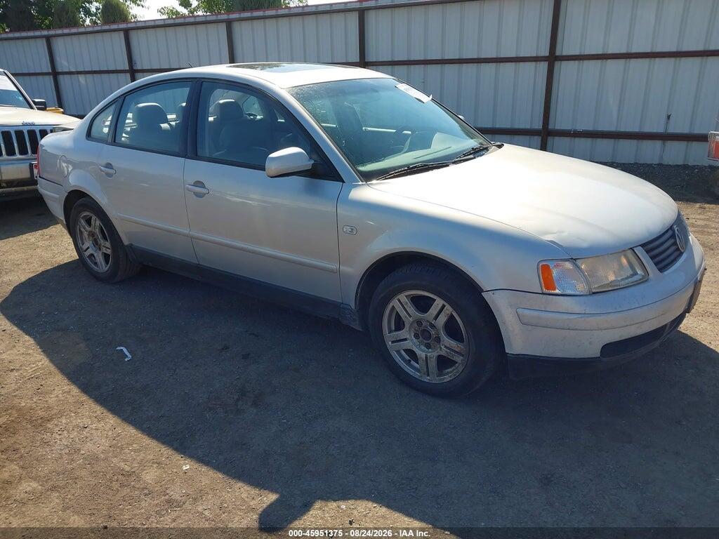 2001 VOLKSWAGEN PASSAT WVWBH63B71P013824