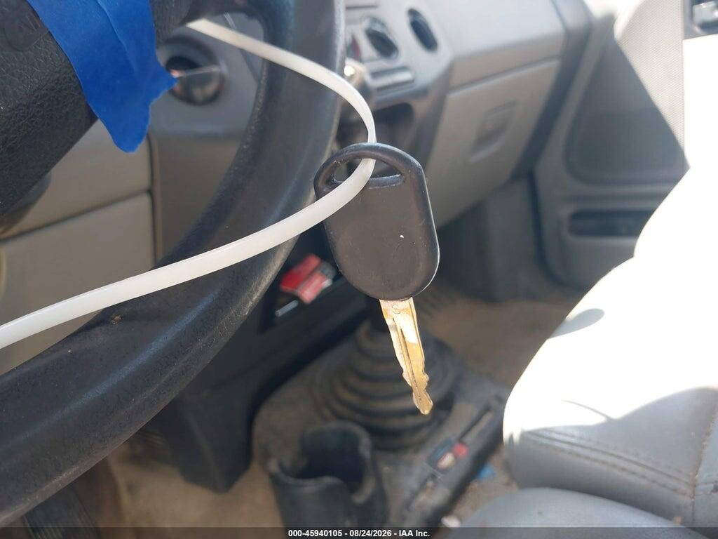 1FTRF12285NB61894 2005 FORD F-150 photo no. 11